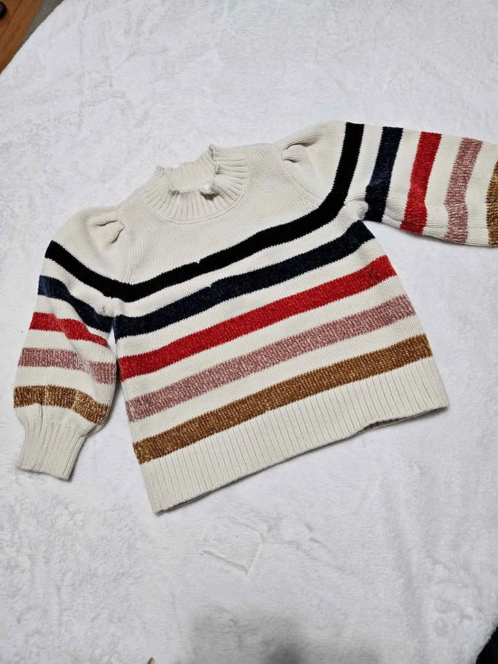 Toddler sweater 2T🏈