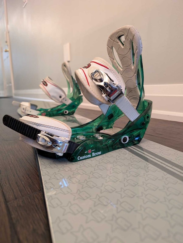 Snowboard & Bindings Package - photo 5