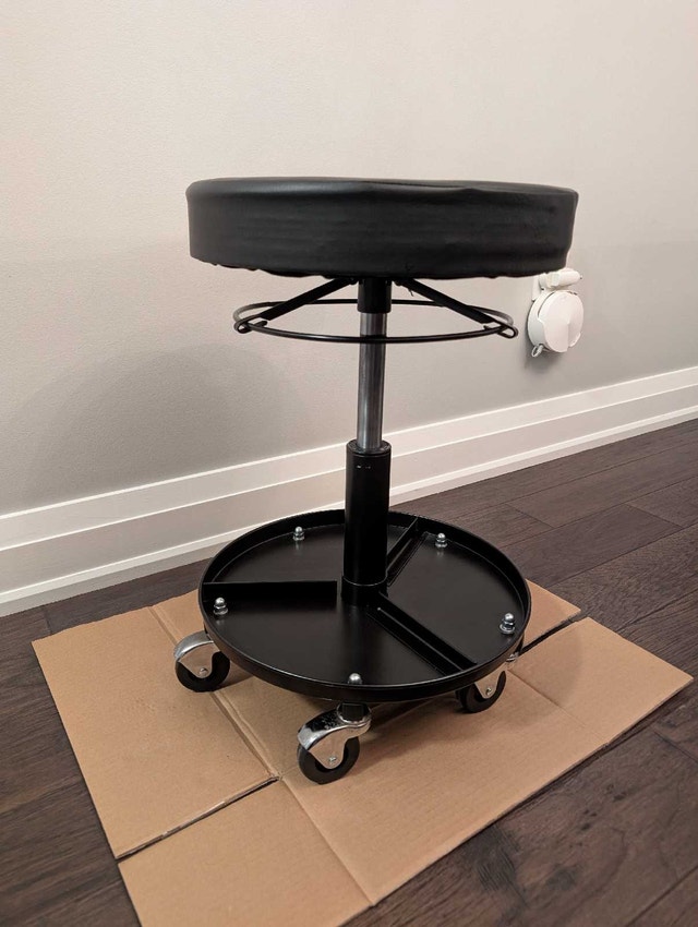 Husky Rolling Shop Stool - $50 OBO - photo 2