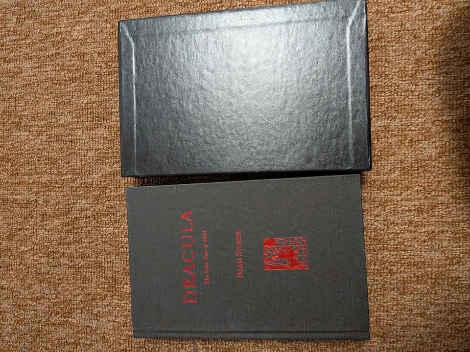 Dracula: The Rare Text of 1901 (1994 Transylvania Press) - photo 3