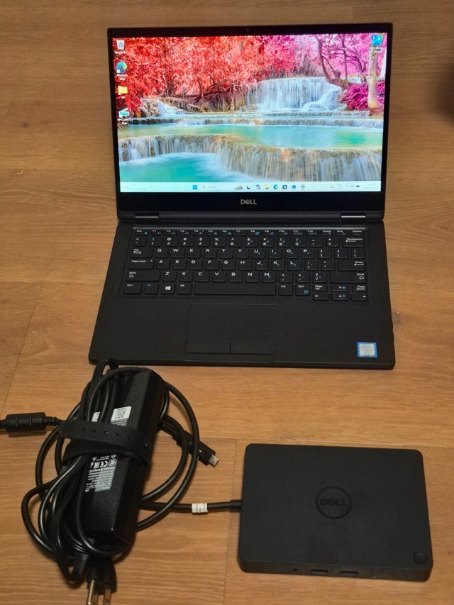 Dell Latitude 7390 2-in-1 w/1TB m2 SSD & Docking Station