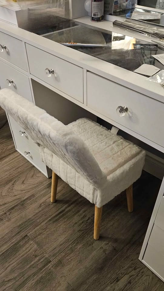 Children's plush vanity chair - photo 3
