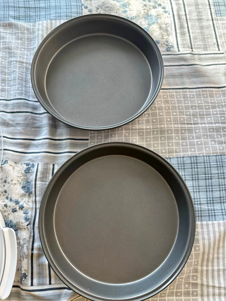 Round bake tray
