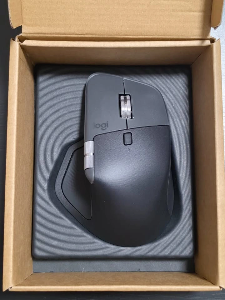 Logitech MX Master 4 for Mac – Wireless Productivity Mouse - photo 2