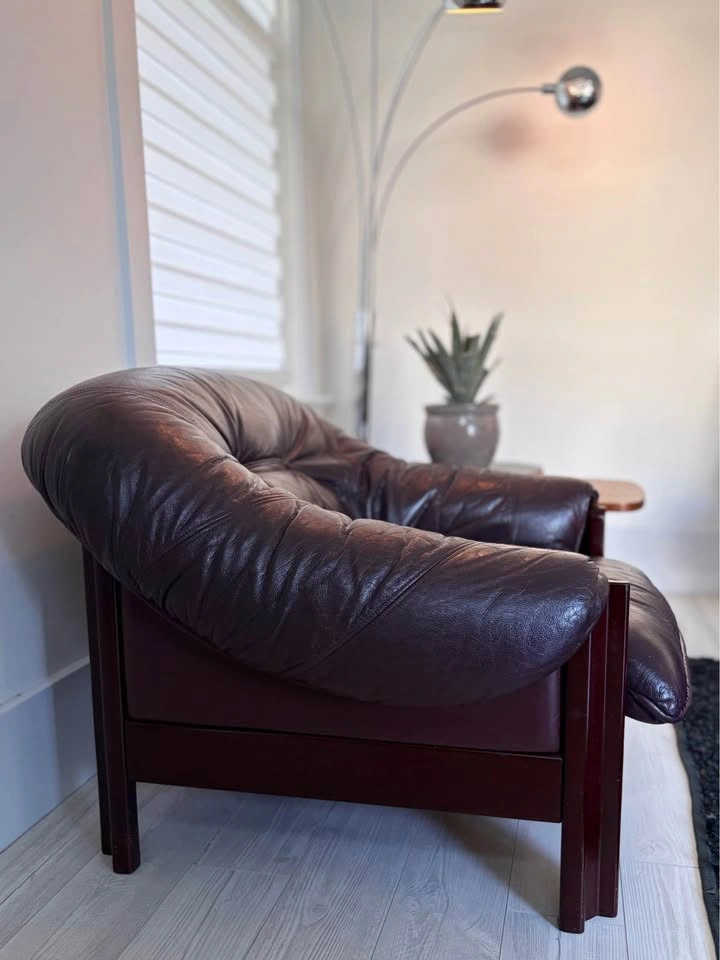 Rare Brazilian Rosewood and Leather MCM Armchair by Jean Gillion - photo 3