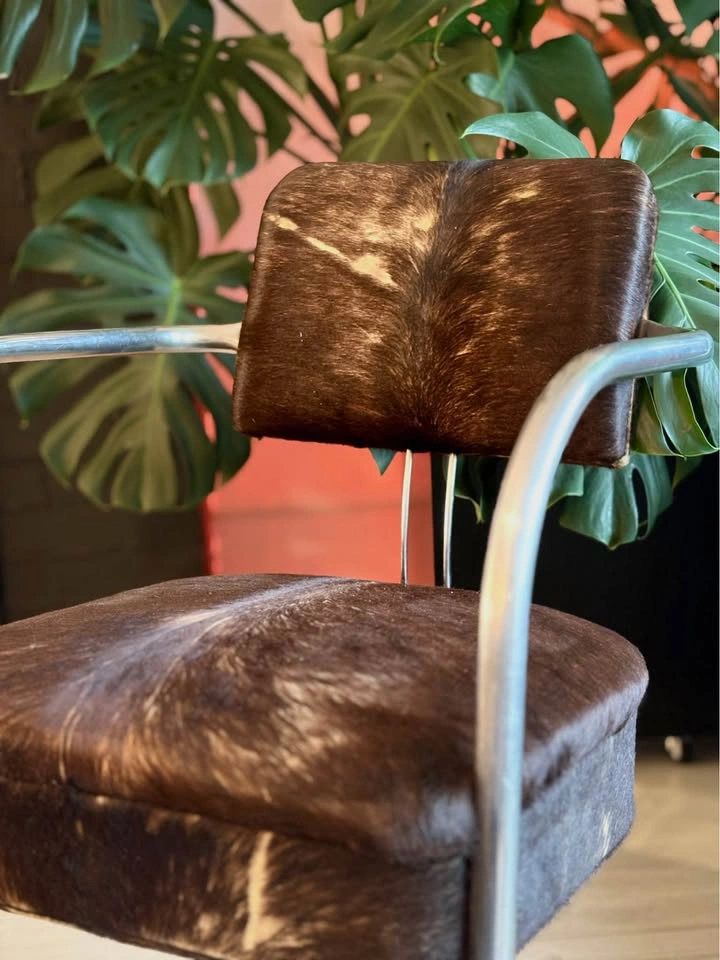 RARE GENUINE COWHIDE VINTAGE KEM WEBBER TUBULAR ACCENT CHAIR! - photo 5