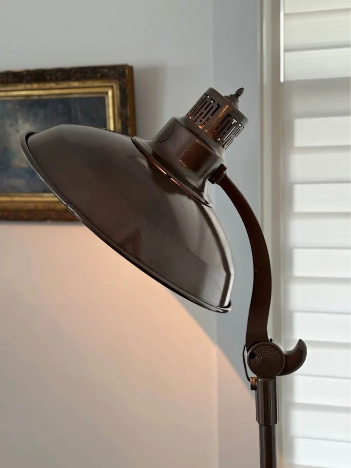 VINTAGE 1940's INDUSTRIAL GENERAL ELECTRIC FLOOR LAMP - photo 2
