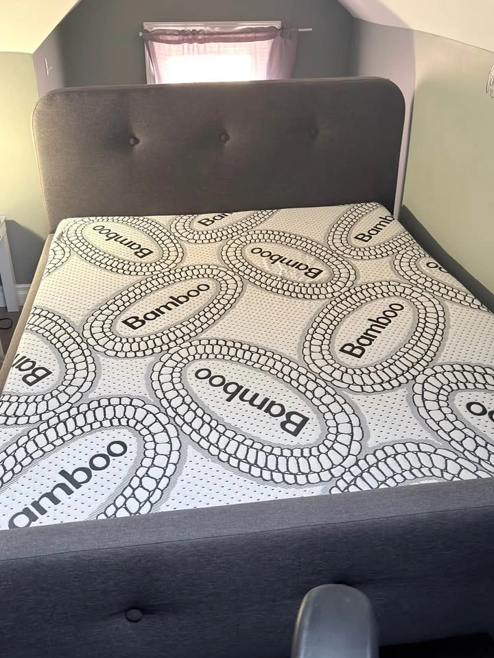 Queen Size Mattress Only - photo 5