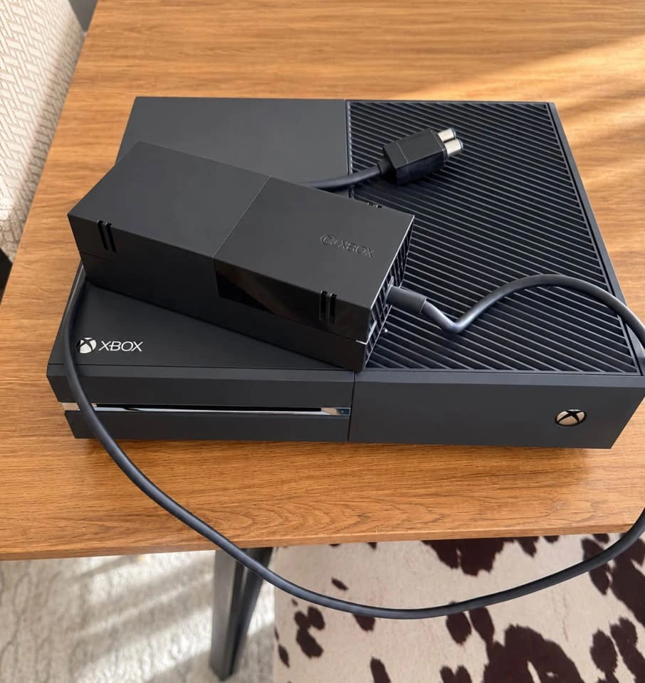 Xbox One Console with Power Supply - photo 2