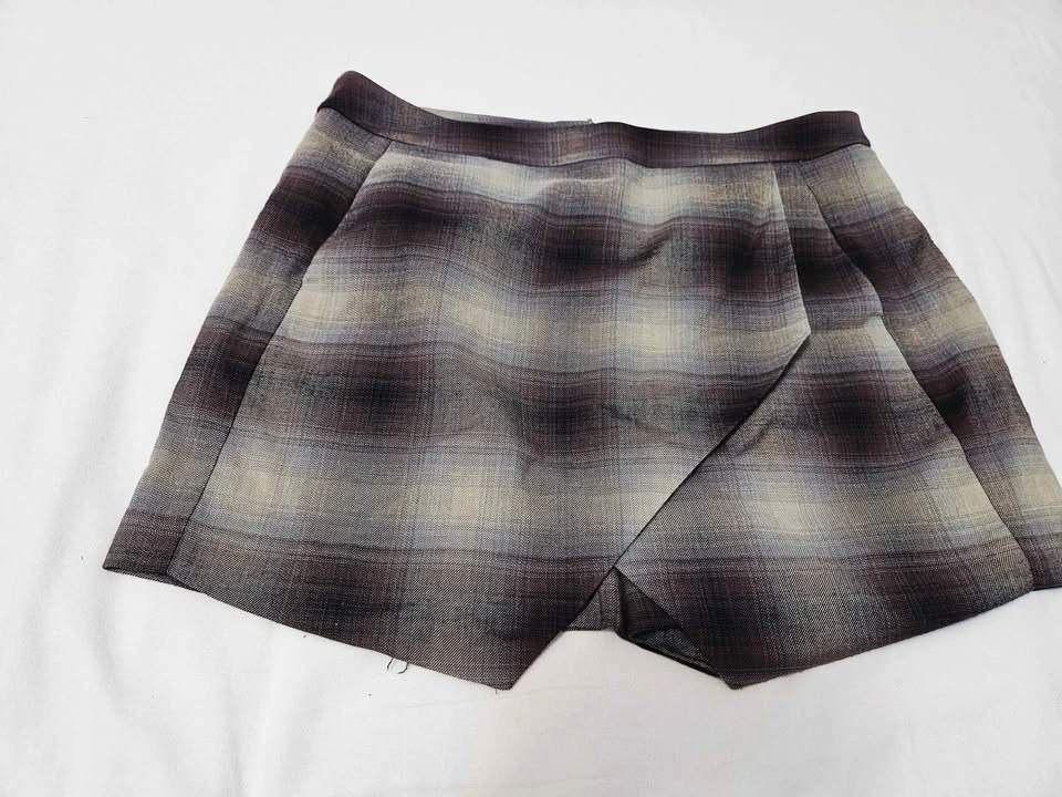 Girls shorts (L)🏈