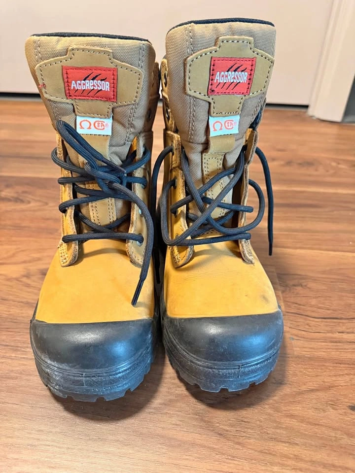 Aggressor Work Boots Size 6.5
