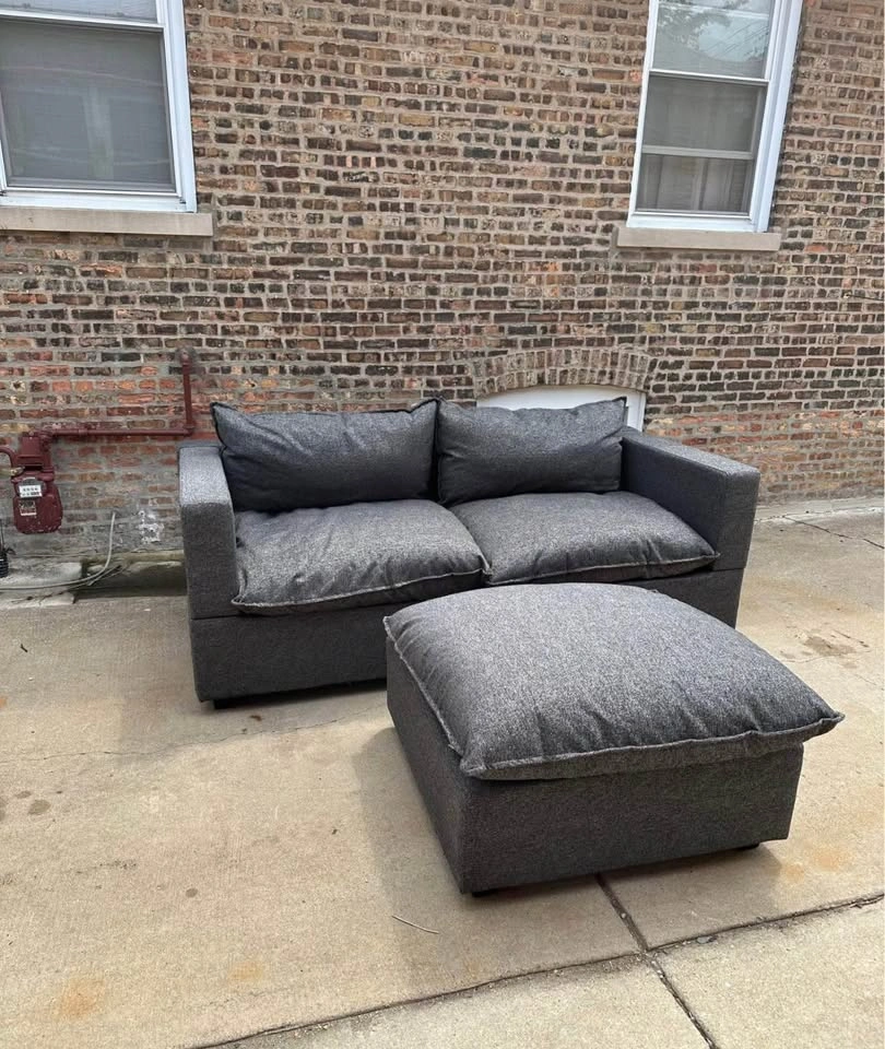 Gray Couch for Sale - photo 2