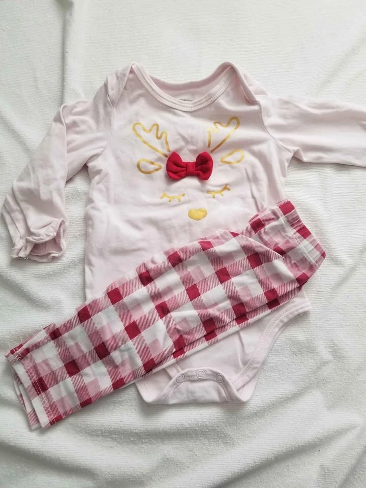 Baby girl red bow outfit(9m)🏈