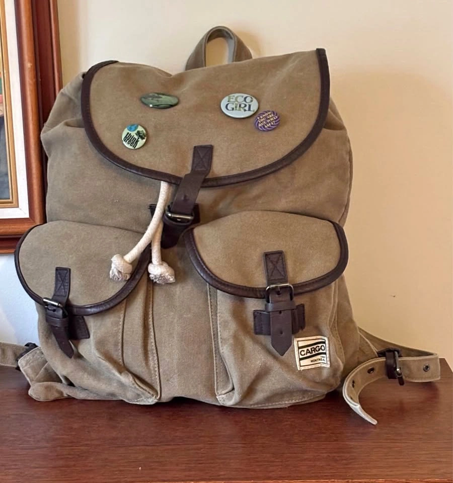 Cargo Montreal Vintage Canvas Rucksack Backpack With Flair Pins