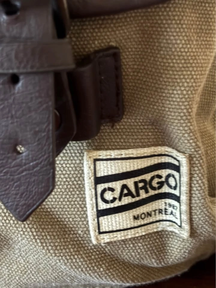 Cargo Montreal Vintage Canvas Rucksack Backpack With Flair Pins - photo 2