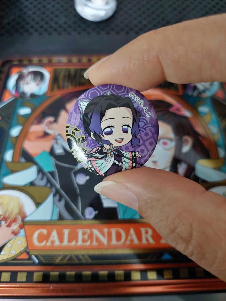 🏈 Demon Slayer - Shinobu Kocho Pin Badge