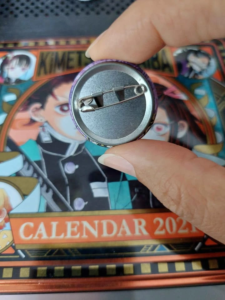 🏈 Demon Slayer - Shinobu Kocho Pin Badge - photo 2