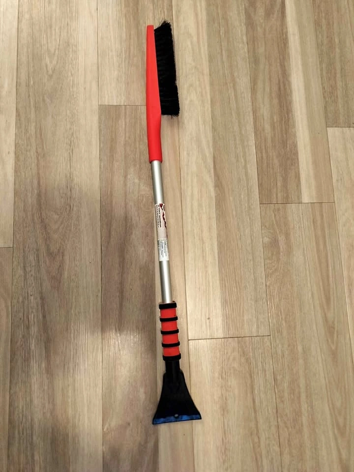 35" force snow brush