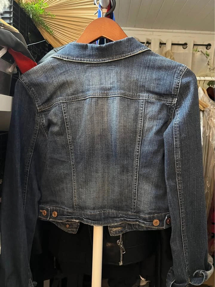 🏈 Denim Jacket for Ladies - photo 2