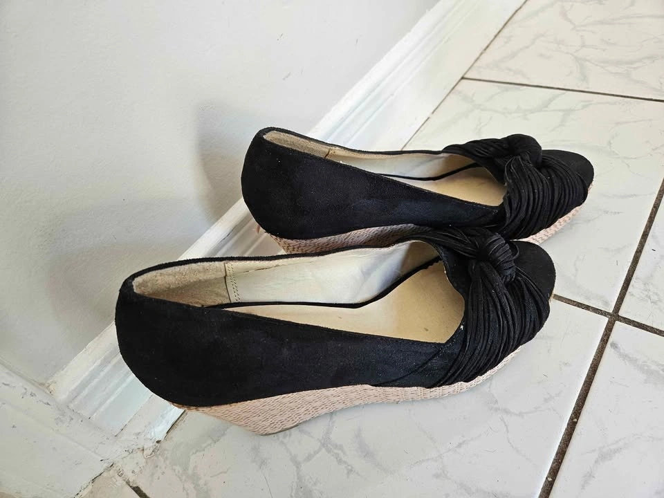 Black Knotted Wedge Heels🏈 - photo 2