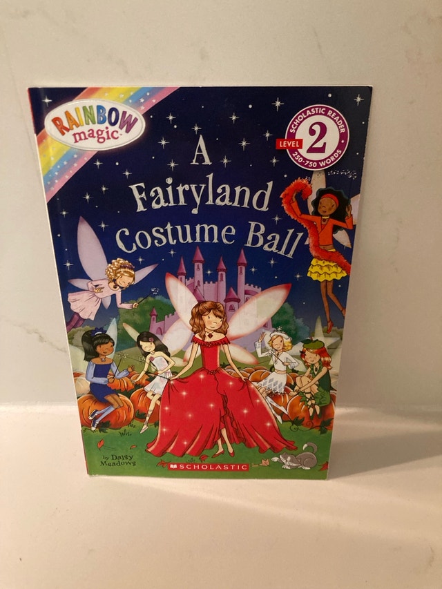 🏈 Rainbow Magic: A Fairyland Costume Ball - Scholastic