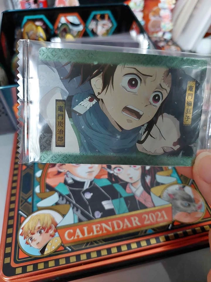 🏈 Demon Slayer - Tanjiro & Nezuko Collectible Card