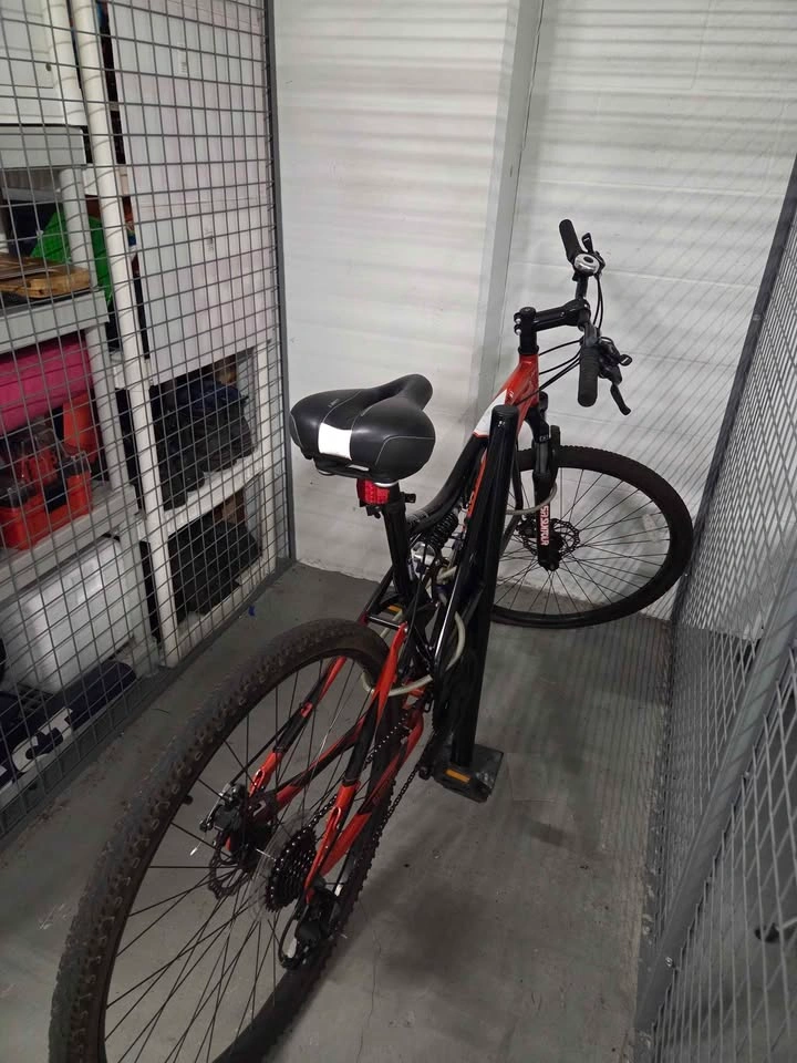 🚲 Men's Bicycle – Great Condition – Ready to Ride! 🚲