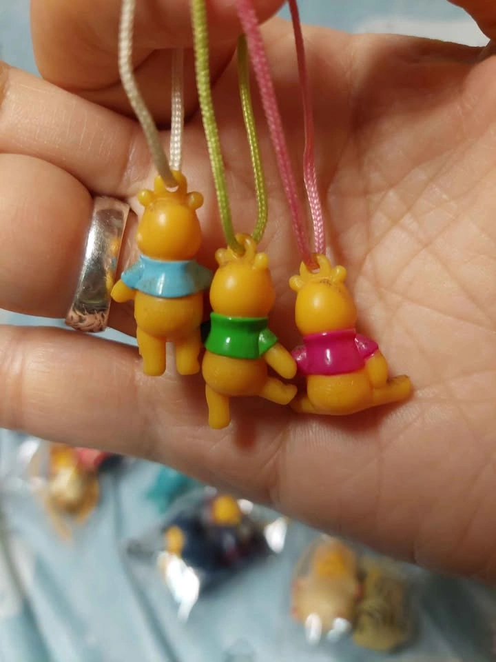 🏈 Vintage Winnie the Pooh Miniature Charms - Set of 3! - photo 4