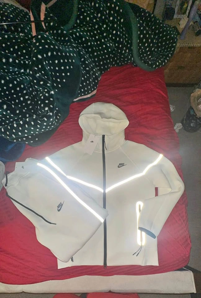 Nike reflective tech fleece