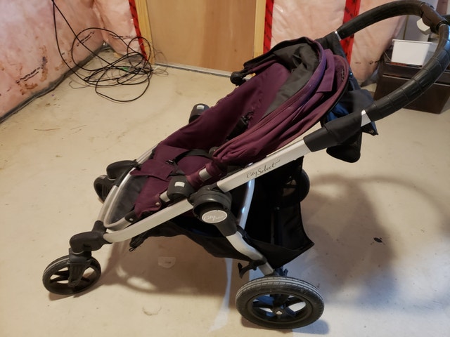 Clean Baby Jogger City Select Stroller with Tons of Extras - photo 4