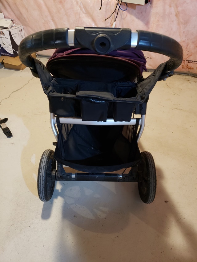 Clean Baby Jogger City Select Stroller with Tons of Extras - photo 5
