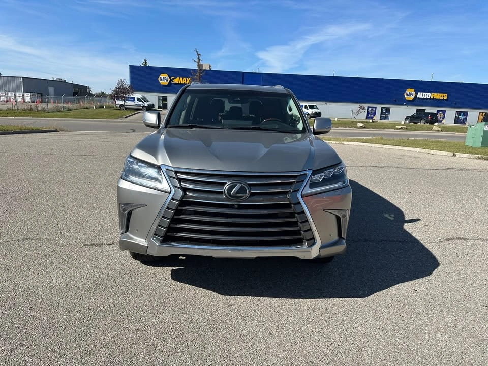2018 Lexus LX 570 - photo 2