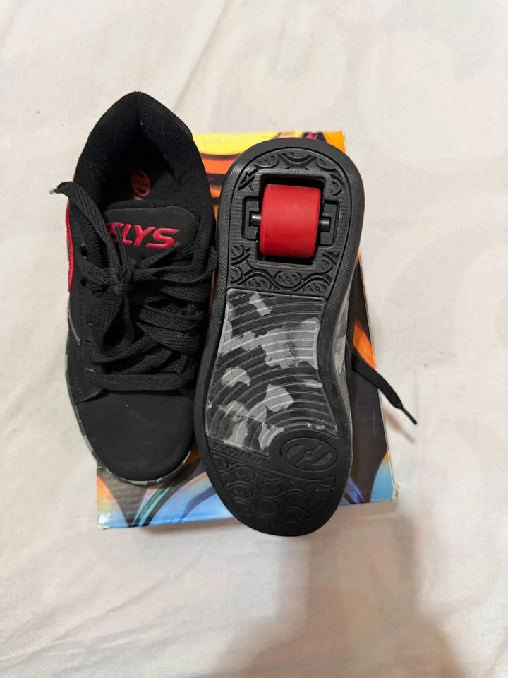 Heelys Propel 2.0 Sneakers Kids Size 1-4 New - photo 4