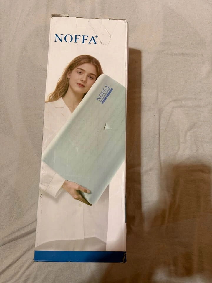 Cooling Memory Foam Bed Pillow - Medium Soft Neck Support - photo 2
