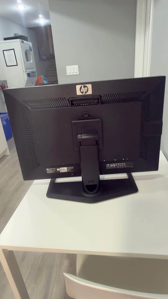 PROMOTION HP ZR30w 30” Monitor – 2560×1600 - photo 3