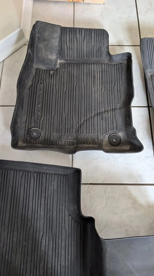 2020 Ford Escape Winter Rubber Floor Mats