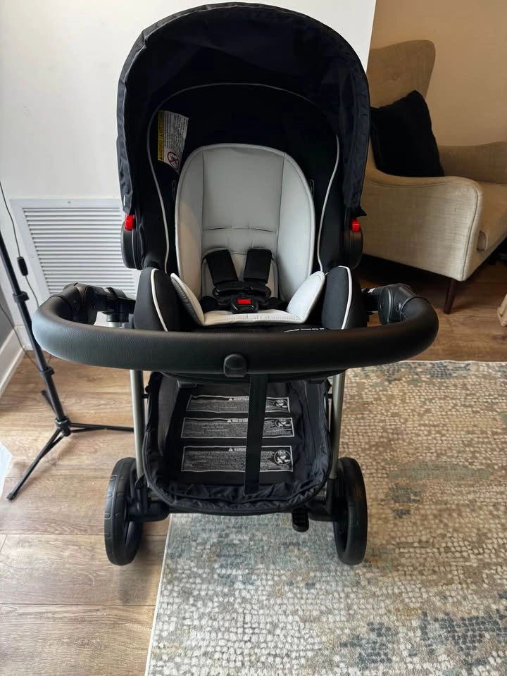Graco Modes Nest2Grow Stroller Frame + Infant Car Seat & Base - photo 3