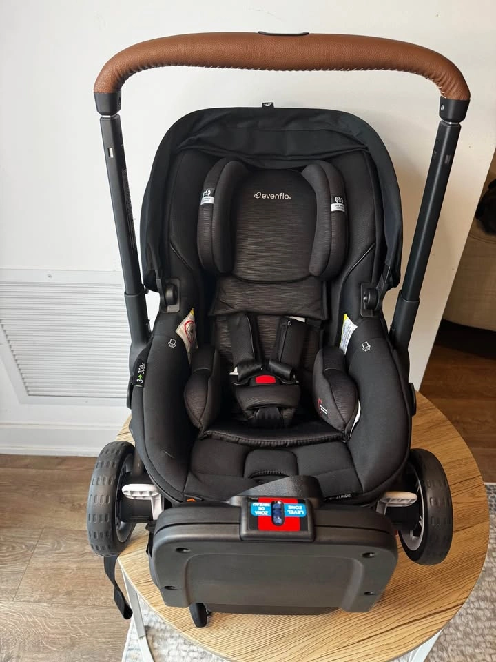 Shyft DualRide Infant Car Seat & Stroller Combo - photo 4