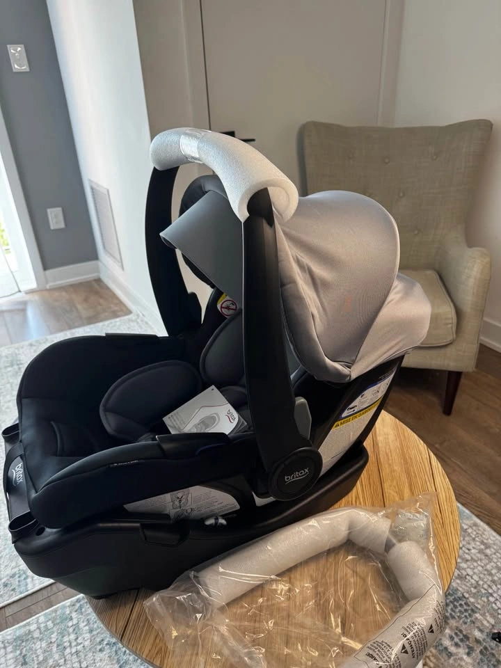 Britax Willow S Infant Car Seat With Alpine Base — Graphite Onyx - photo 3