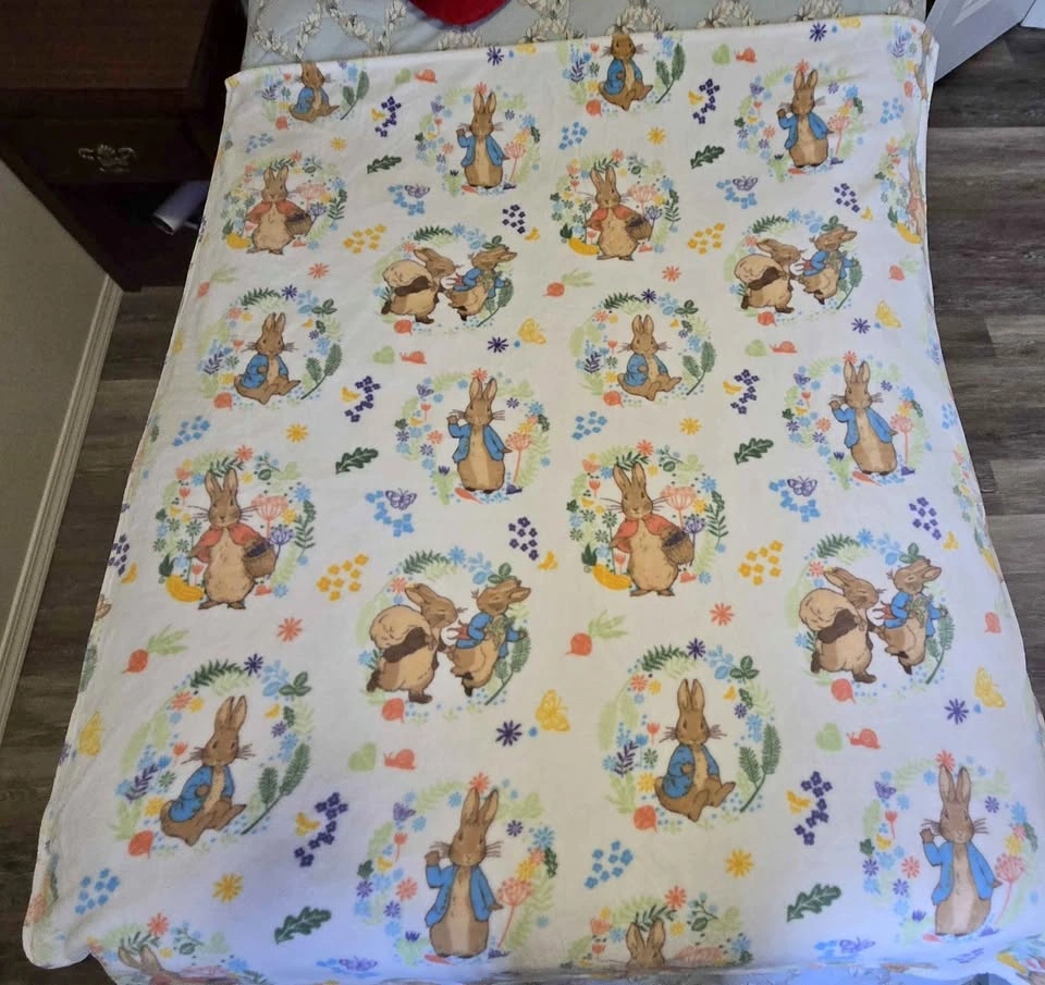 Peter Rabbit Oversized Throw