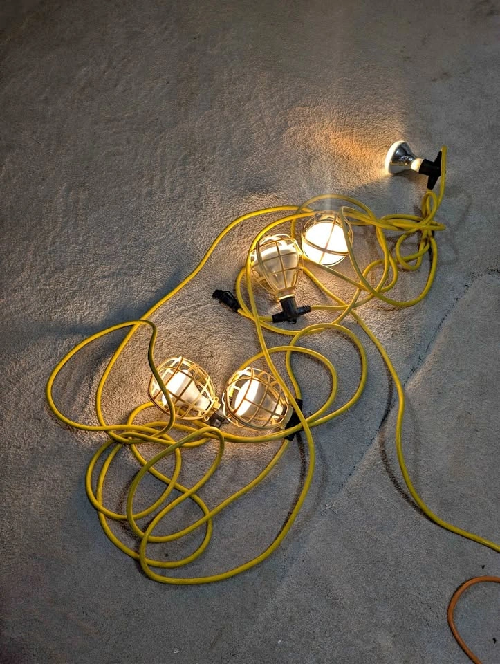 5 Outdoor Light/ Shop Light