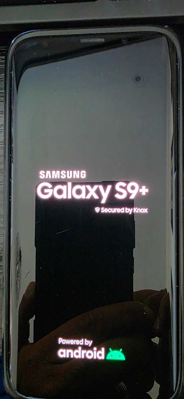 Samsung Galaxy S9+ (S9 Plus) – 64GB – Unlocked