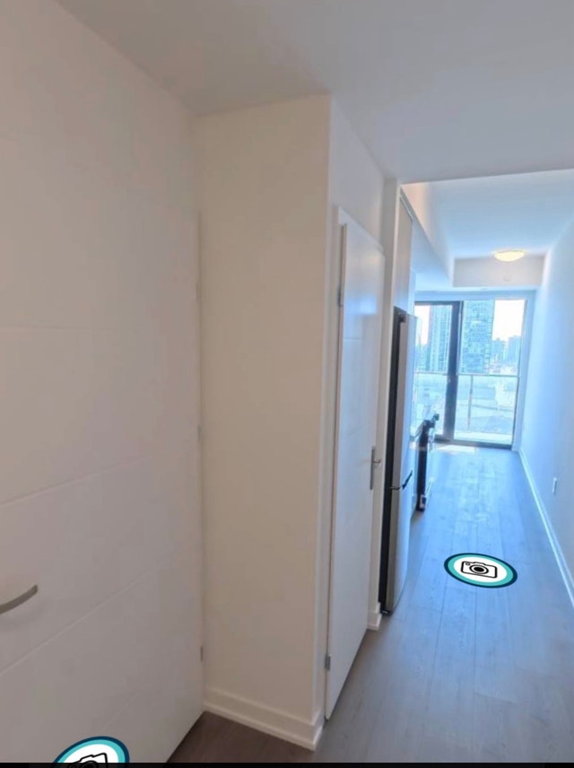 1 BR Condo + Parking + Locker - photo 3