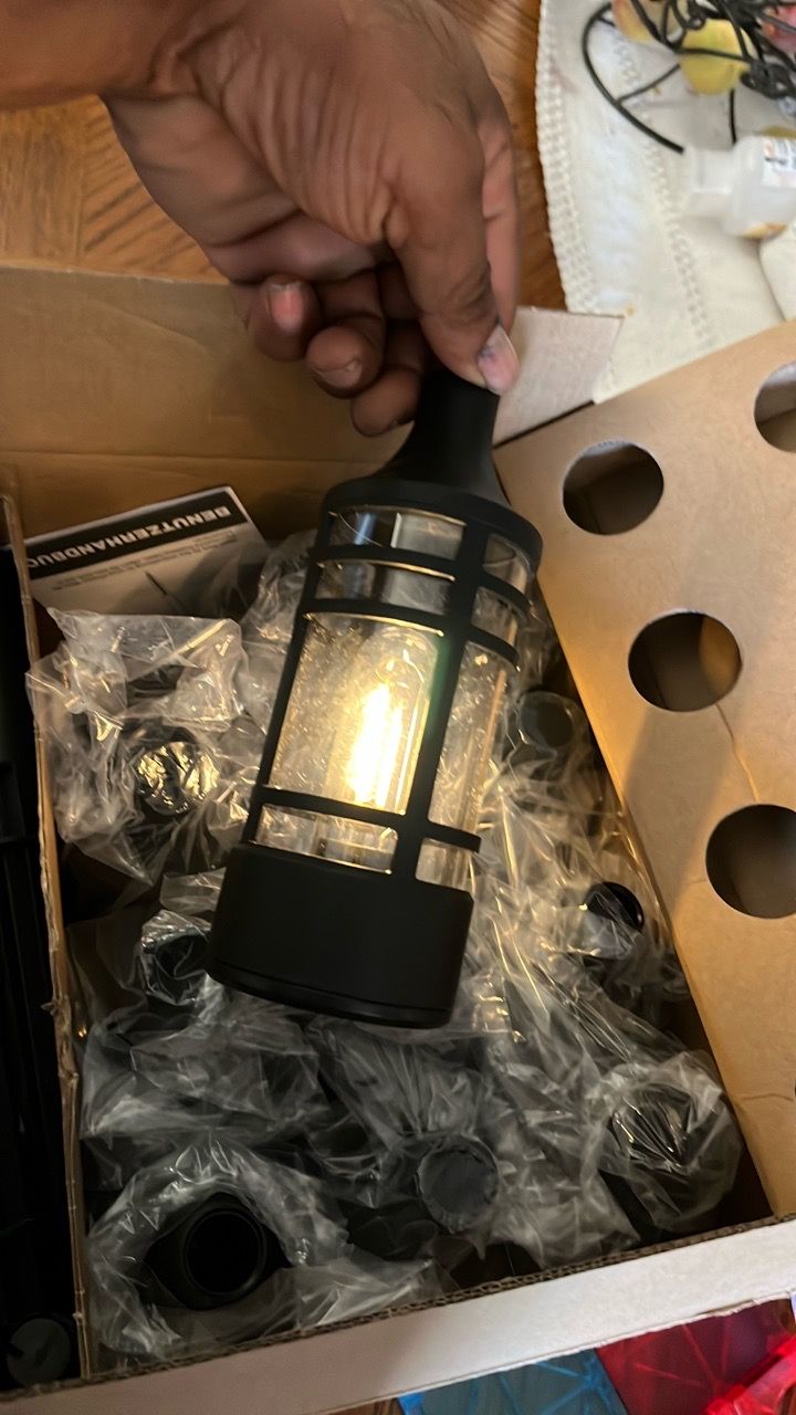 Solar Pathway Lights 12-Pack (Model TPL054) - photo 3