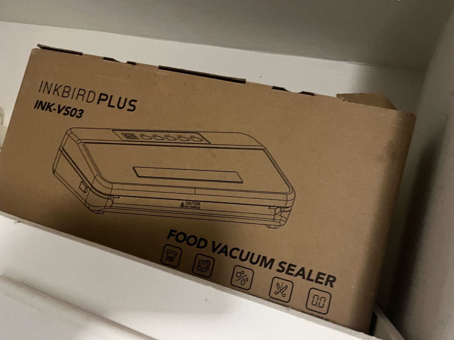 Food vacuum sealer