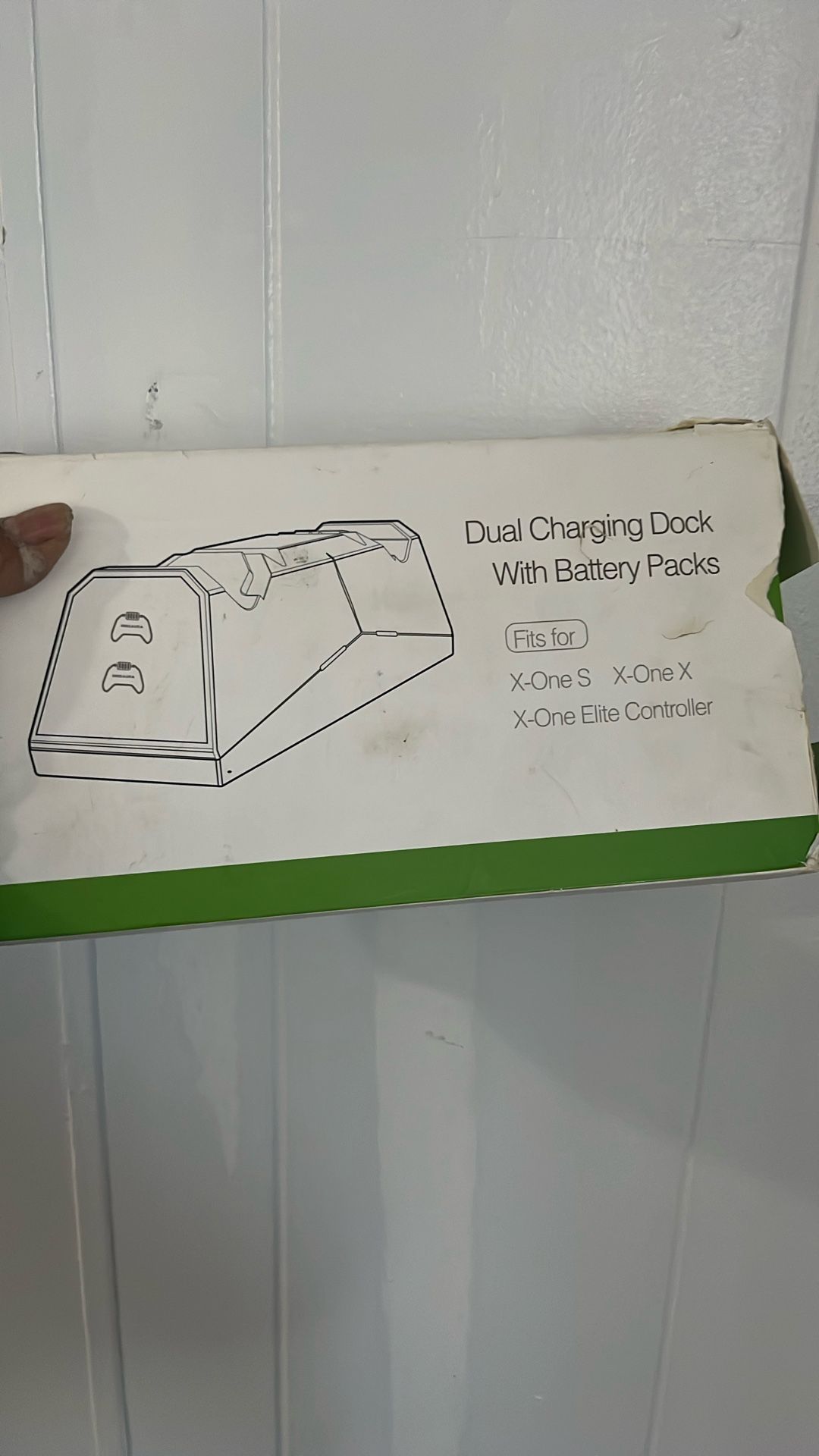 Xbox Charger - photo 2