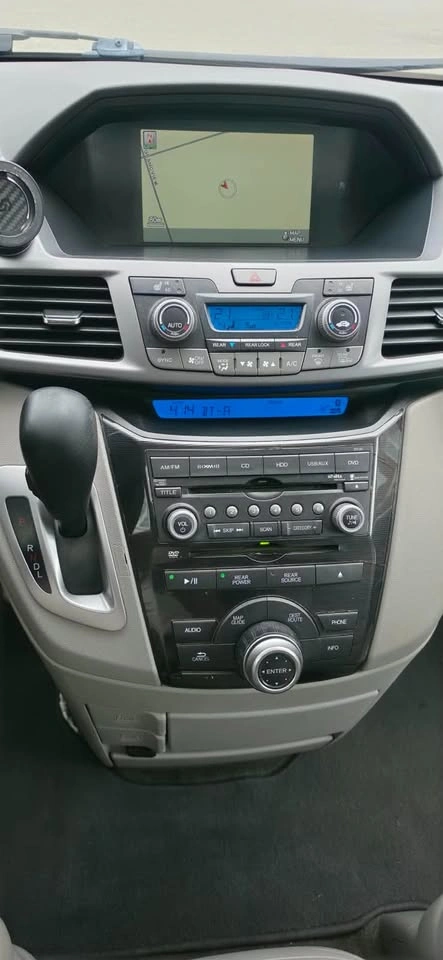 2012 Honda Odyssey - photo 5