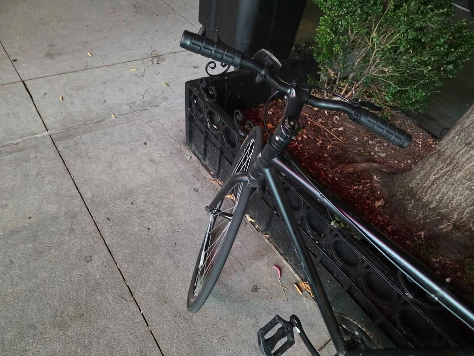Black Single Speed Bike – 700C Wheels – Great City/Commuter Bike - photo 5