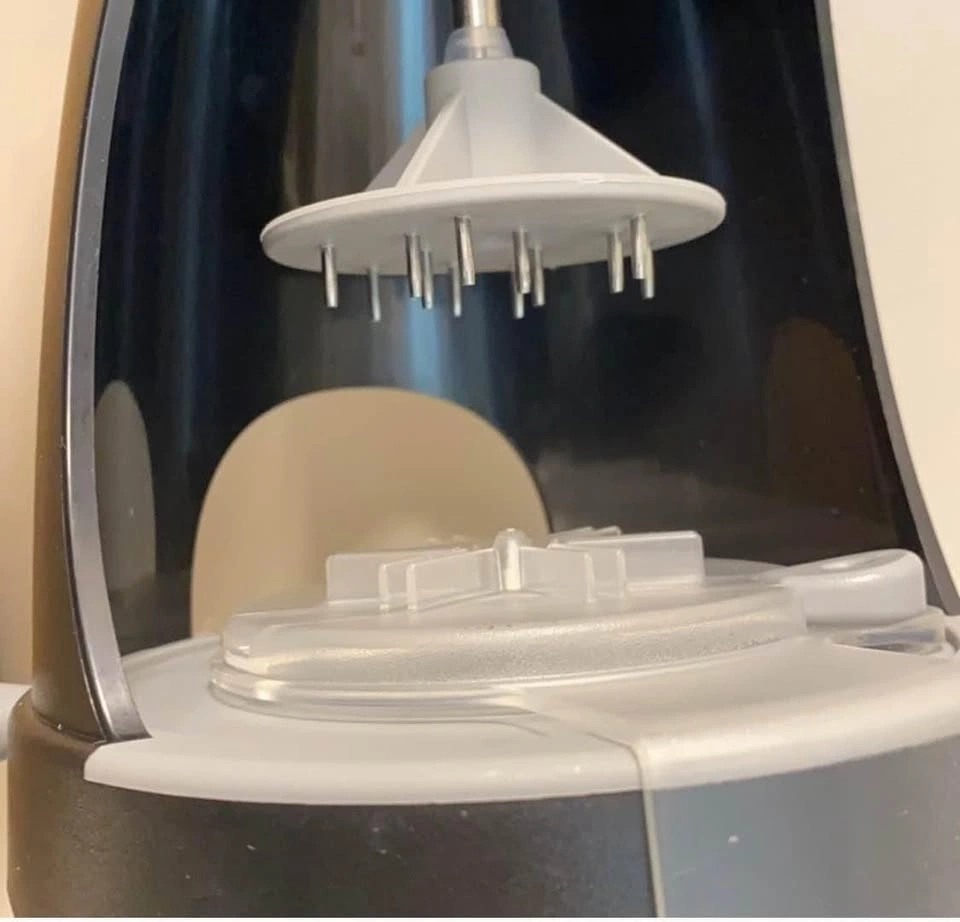 Pampered Chef Veggie Spiralizer - photo 4