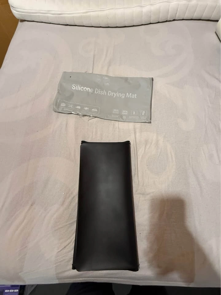 Silicone Coffee Mat with Raised Edges for Countertop Protection - photo 3